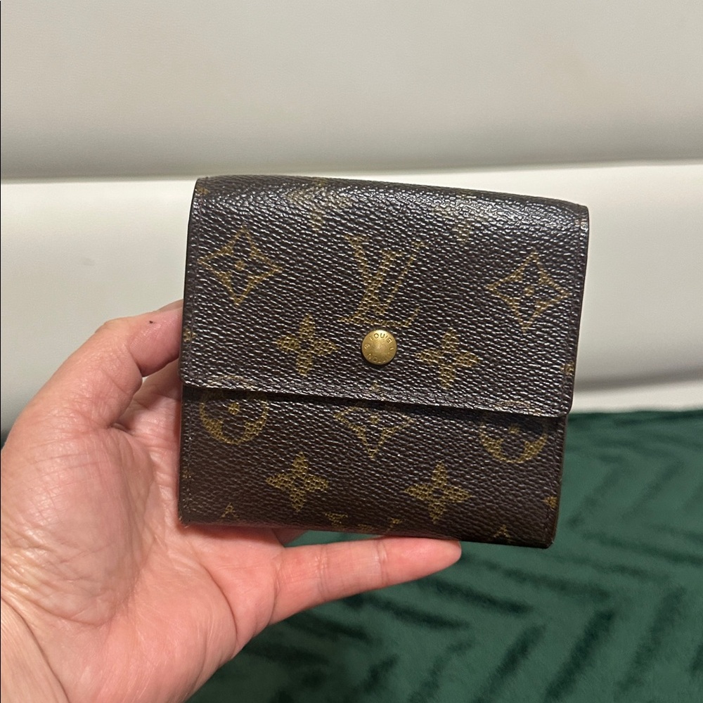 Louis Vuitton Monogram Compact Trifold Wallet - Picture 12 of 12